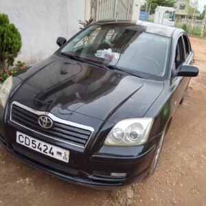 AVENSIS TOYOTA