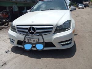 Si vous préférez une MERCEDES durant votre séjour